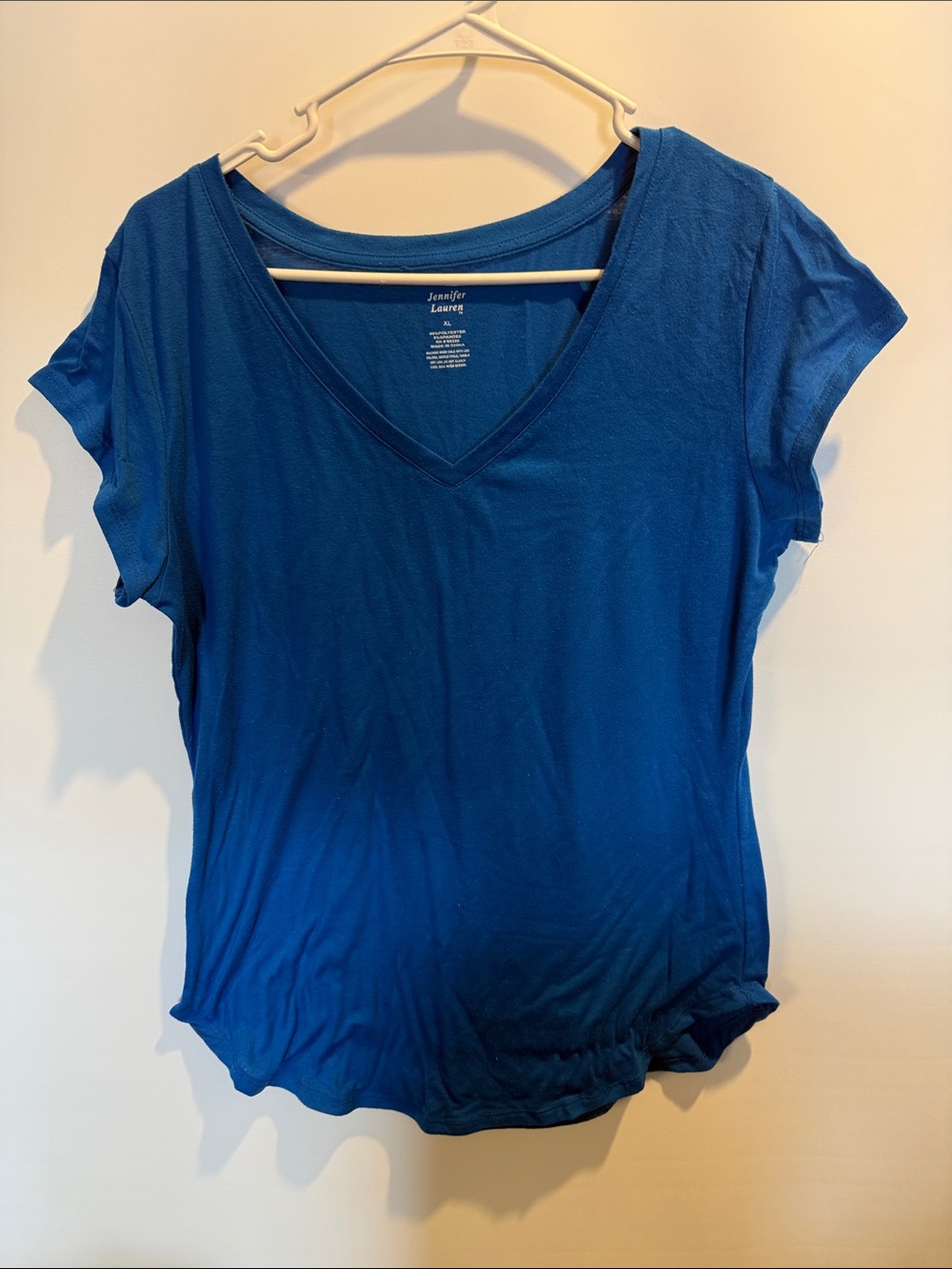 Jennifer Lauren Women's Blue V-Neck Short Sleeve Tee Size: XL